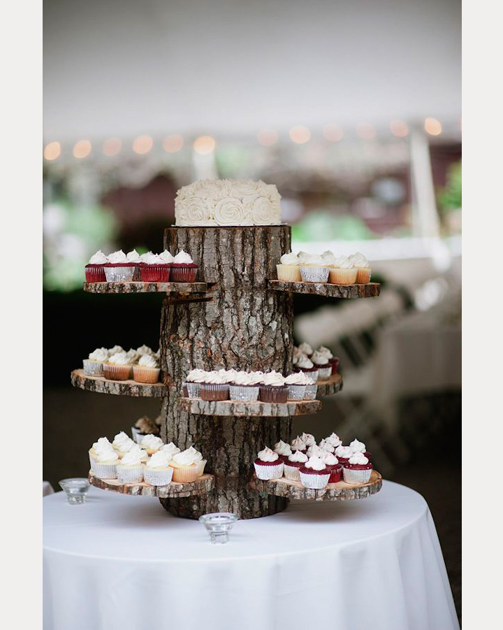 Rock'n Rustic Wedding Dessert Tables & Displays ~ we ❤ this! moncheribridals.com