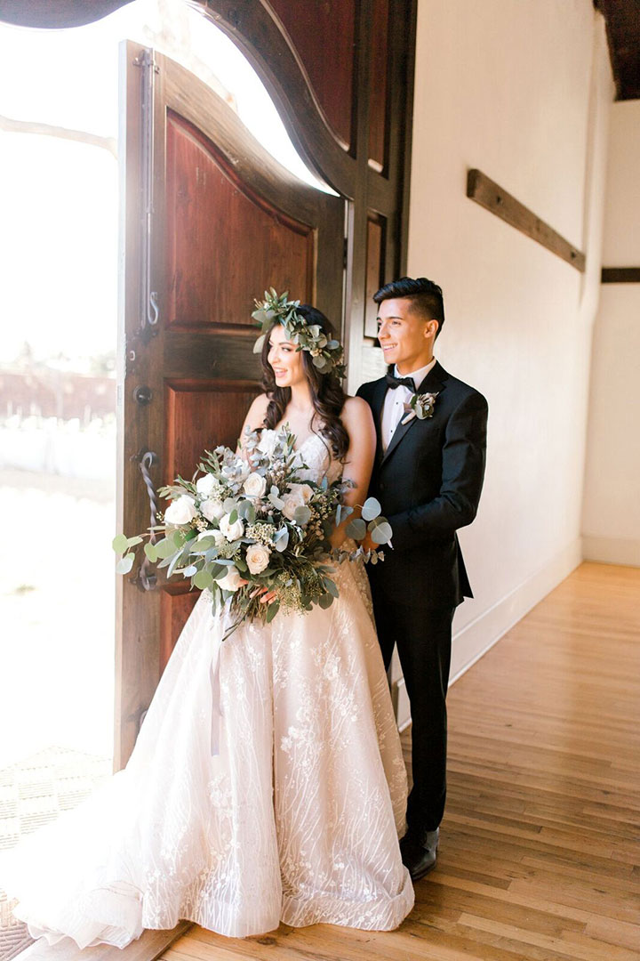 Organic Elegance Styled Shoot from Belle the Magazine Featuring Mon Cheri Bridals