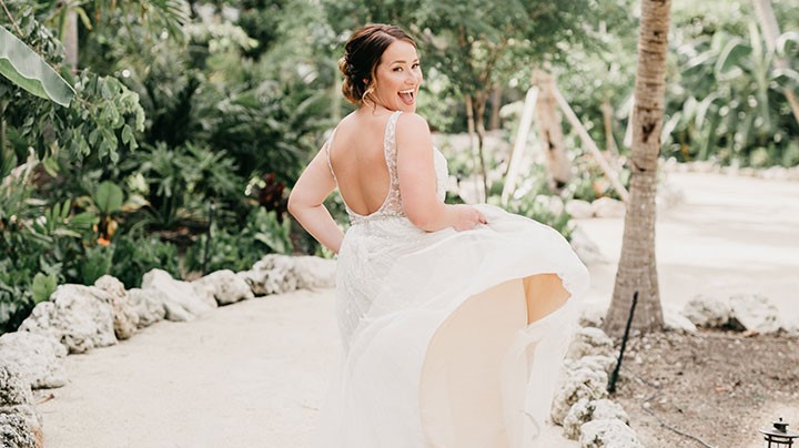The Beaming Bride Wore Martin Thornburg "Stanza" To Her Florida Keys' Wedding Desktop Image